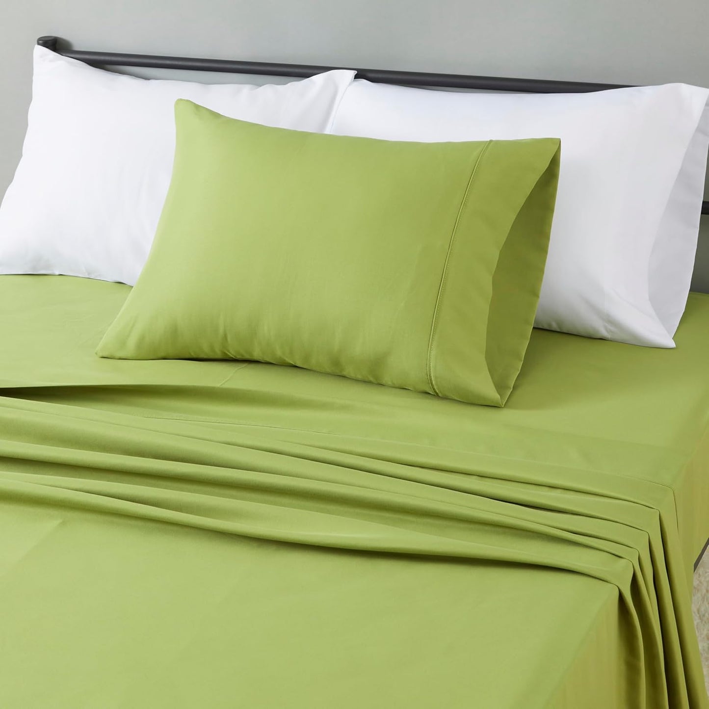 Basics Lightweight Super Soft Easy Care Microfiber Bed Sheet Set