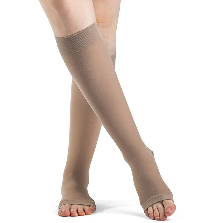Dynaven Opaque Knee High